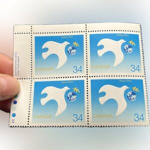 🎈4/$20 - Canada #1110 UN International Year of Peace Plate Block. 34¢ STAMPS.